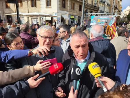 Joan Baldoví junto al alcalde de València Joan Ribó