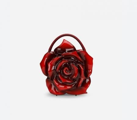 Bolso en forma de flor firmado por Dolce&Gabbana