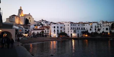 La Iglesias de Santa María en Cadaqués, Catalunya.