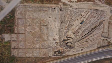 Imagen aérea del sitio de excavación de Gaotai, en Xinjiang