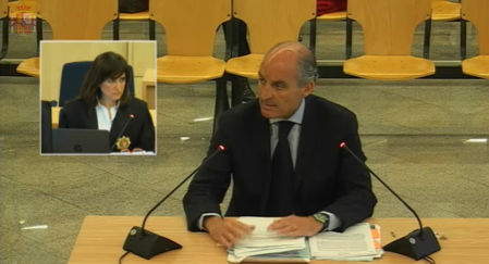 Francisco Camps durante su declaración a preguntas de la fiscal