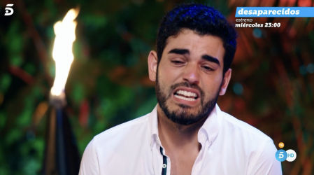 Naomi se sincera con sus compañeras