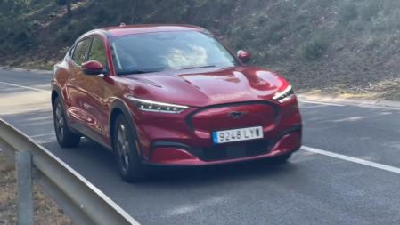 Ford Mustang Mach-E RWD Rango Extendido