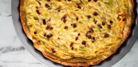 quiche de puerro y beicon