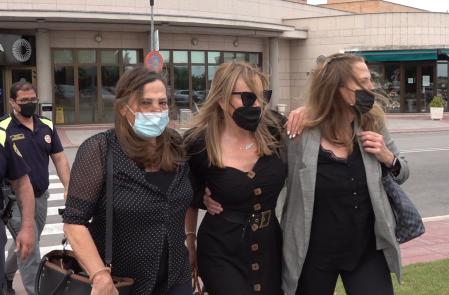 Ana , Celia and Amalia Garcia Obregon during Ana Obregon funeral in Madrid 22 may 2021