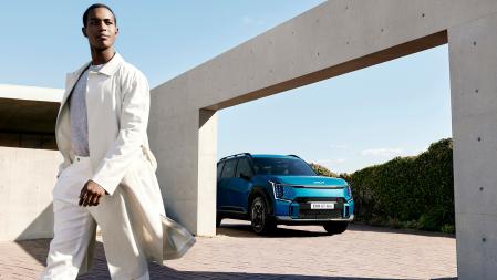 Grande, espacioso, con tres filas de asientos y con un diseño que no va a pasar desapercibido&nbsp;