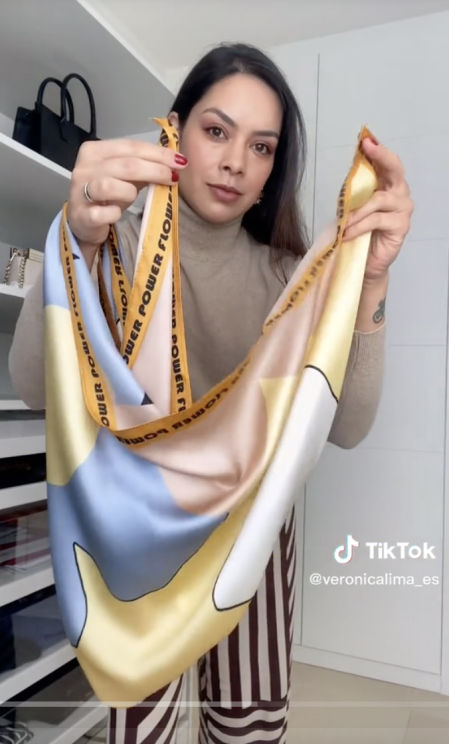 La tiktoker @veronicalima_es muestra el paso a paso para conseguir la flor