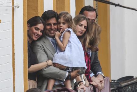 Con Lourdes Montes y su hija Carmen en 2019.