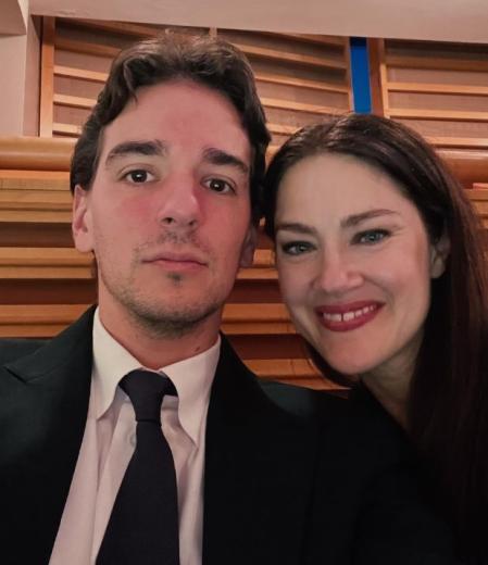 Clemente y su mujer, Corby Gregory.