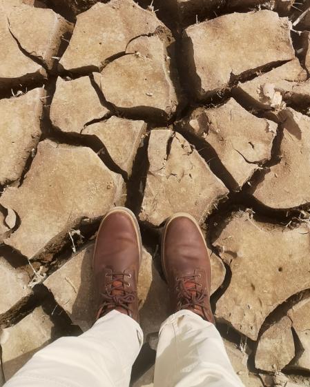 Paisaje de sequía en Sau.
