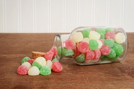 La dosis de vitaminas de una gominola suele ser aproximadamente la que necesitamos diariamente