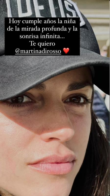 Imagen del Instagram de María Casado con la que ha felicitado a su pareja, la artista Martina diRosso.