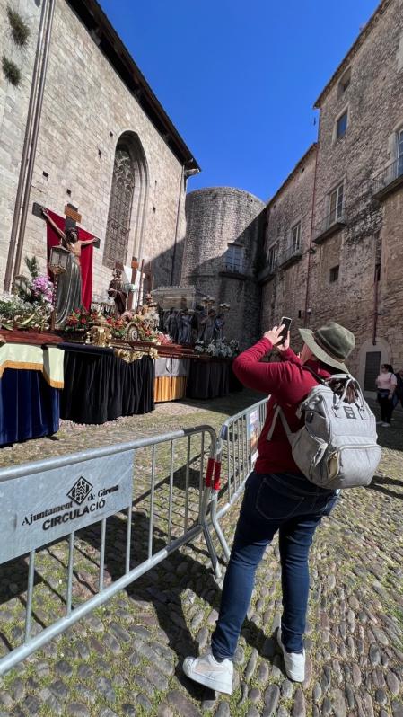 Pasos de Semana Santa en Girona.