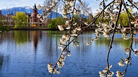 Lago de Puigcerdà en primavera.