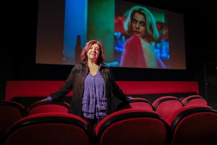 Casanovas, en una sala de los cines Verdi, ante la proyección de 'Paris, Texas'