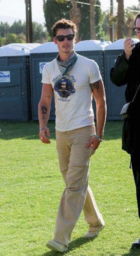 El cantante y modelo canadiense Shawn Mendes