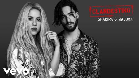Shakira y Maluma cantan 'Clandestino'