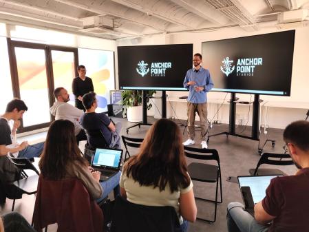 Pere Torrents y Paul Ehreth durante la presentación del estudio en Barcelona