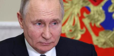 El presidente ruso Vladimir Putin durante un encuentro en Moscú  (Mikhail Klimentyev / LaPresse)