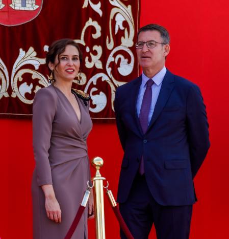 Ayuso y Feijóo durante la conmemoración del Dos de Mayo