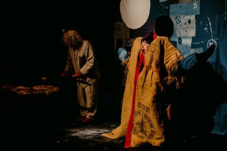 Momento del espectáculo 'Kariguri' de la compañía Giramagic