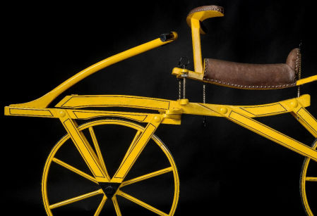 La Draisina se considera uno de los precursores de la bicicleta actual.