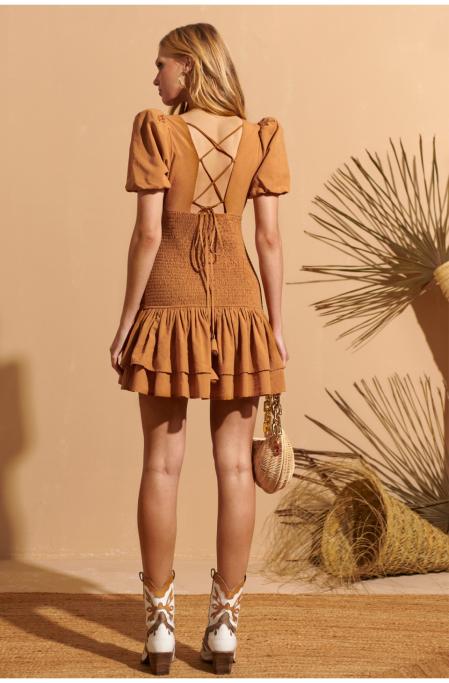 Detalle de la espalda del vestido de Fetiche Suances