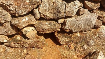 Majano refugio para conejos en los alrededores de la Laguna de Ruidera.