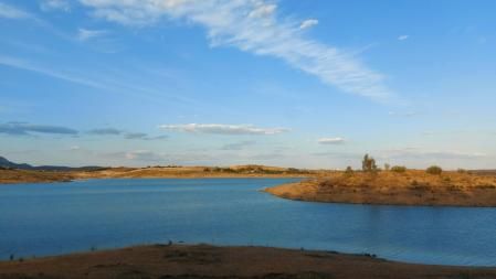 Embalse de Orellana la Vieja.