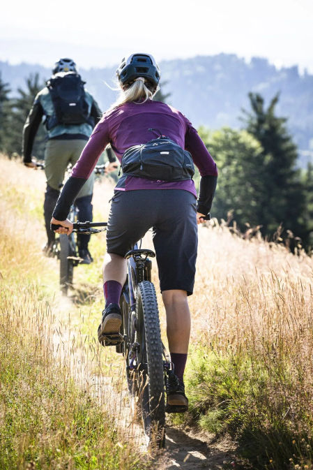 La riñonera nos permite tener a mano elementos necesarios, como los de nutrición.