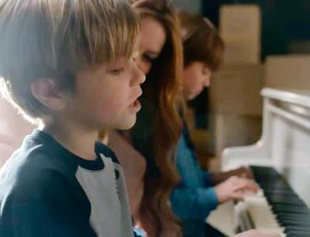 shakira video niños