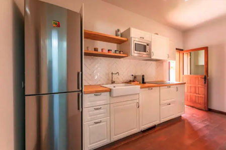 Cocina de la casa que alquila María Patiño