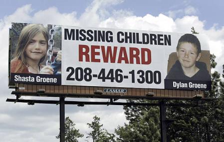 Aviso de búsqueda de Shasta y Dylan Groene

Anuncio de búsqueda de Shasta y Dylan Groene, raptados por Duncan III