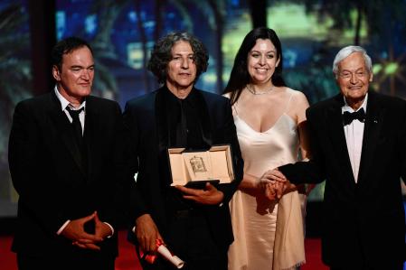 Jonathan Glazer rodeado de Quentin Tarantino y Roger Corman