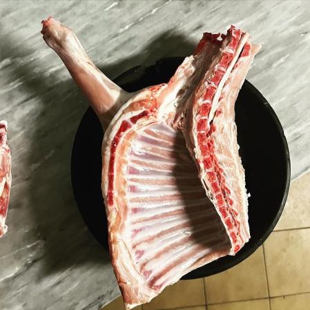 El cordero lechal del restaurante Mannix en Valladolid