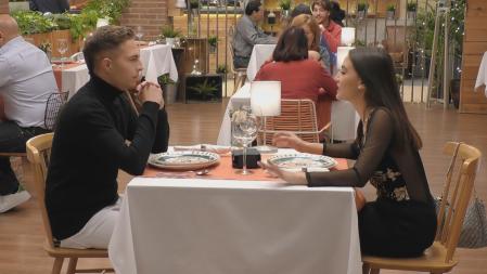 Xenia y Fernando en 'First Dates'