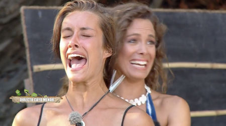 Adara Molinero, a grito pelado mientras le cortan el pelo en 'Supervivientes 2023'