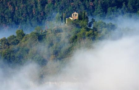 Espectáculo de niebla divisado desde Sant Matí Xic.