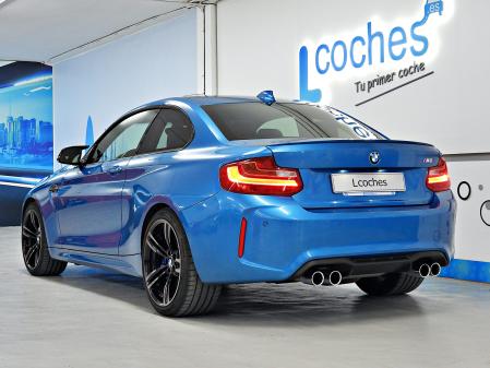 Aspecto posterior del BMW M2 que recibió Márquez por ser el poleman más rápido en 2016&nbsp;