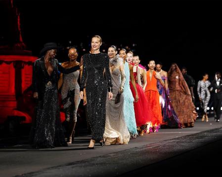 Desfile organizado por LuisaViaRoma y Vogue en Florencia