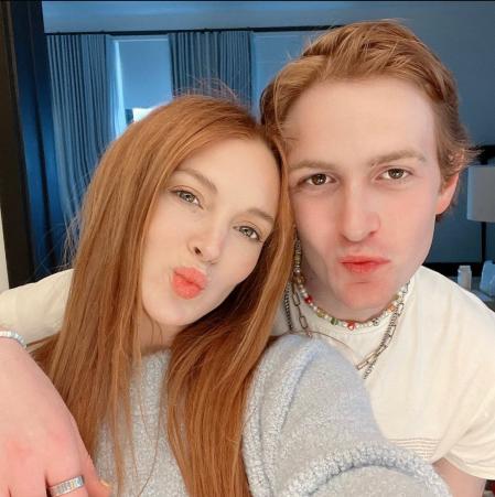 La actriz y su hermano, Cody, que probablemente se traslade a Dubái para el momento del parto.