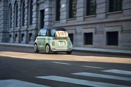 Los accesorios, como una bolsa portaequipajes, dan una personalidad única y diferenciada para cada versión