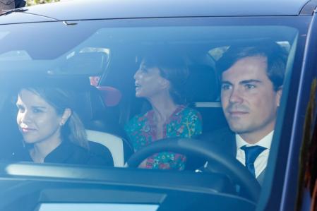 Isabel Preysler a su llegada a la finca donde se celebra la boda de Tamara e Íñigo