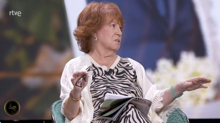 Rosa Villacastín defiende el traje nupcial de Tamara Falcó