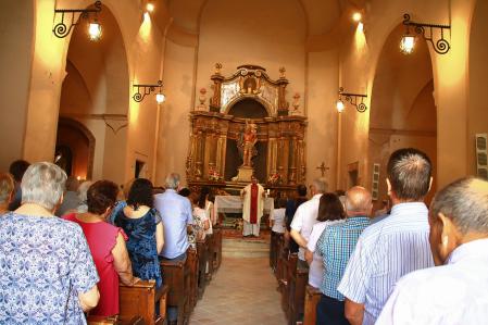 Bendición de vehículos en Sant Cristòfol de Vespella.