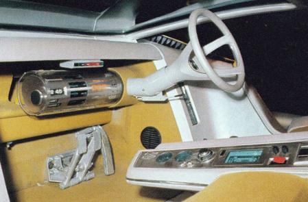 EX-7, el futurista automóvil con el que Toyota se estrenó en los superdeportivos.