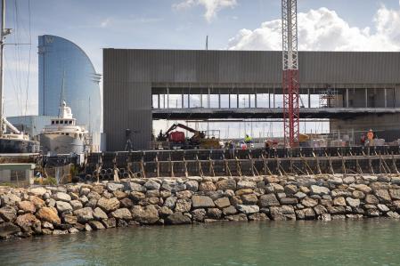 TRANSFORMACIÓN DEL PORT VELL DEL FUTURO COINCIDIENDO CON LOS PREPARATIVOS DE LA COPA AMÉRICA. OBRAS DEL NUEVO EDIFICIO MIRADOR DONDE ESTÁ PREVISTA LA CONSTRUCCIÓ DE GRADAS