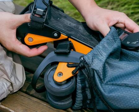 RollWalk eRW3, los divertidos patines eléctricos para surcar la ciudad sin esfuerzo.