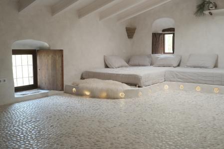 En el revestimiento de baño , la técnica tadelakt  le reporta plasticidad