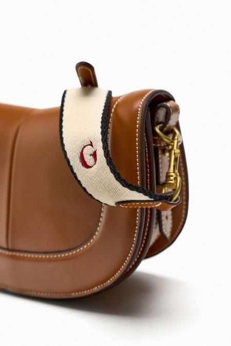 Bolso de Zara personalizable